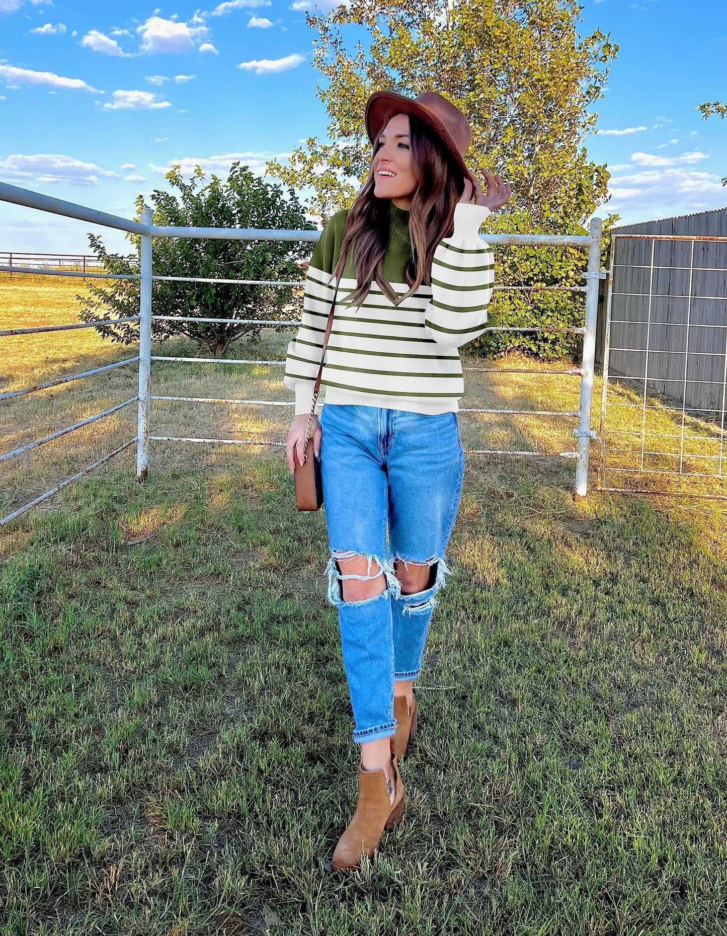 ZESICA Women's 2024 Fall Fashion Turtleneck Long Sleeve Striped Ribbed Knit Loose Pullover Sweater Tops